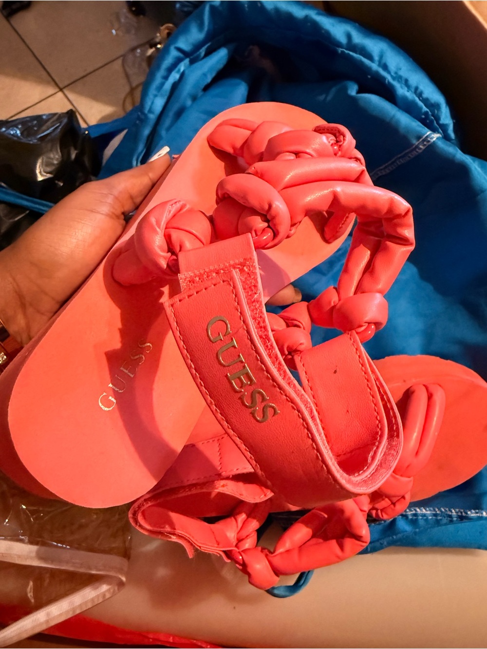 GUESS Kids Coral Knotted Strap Slide Sandals